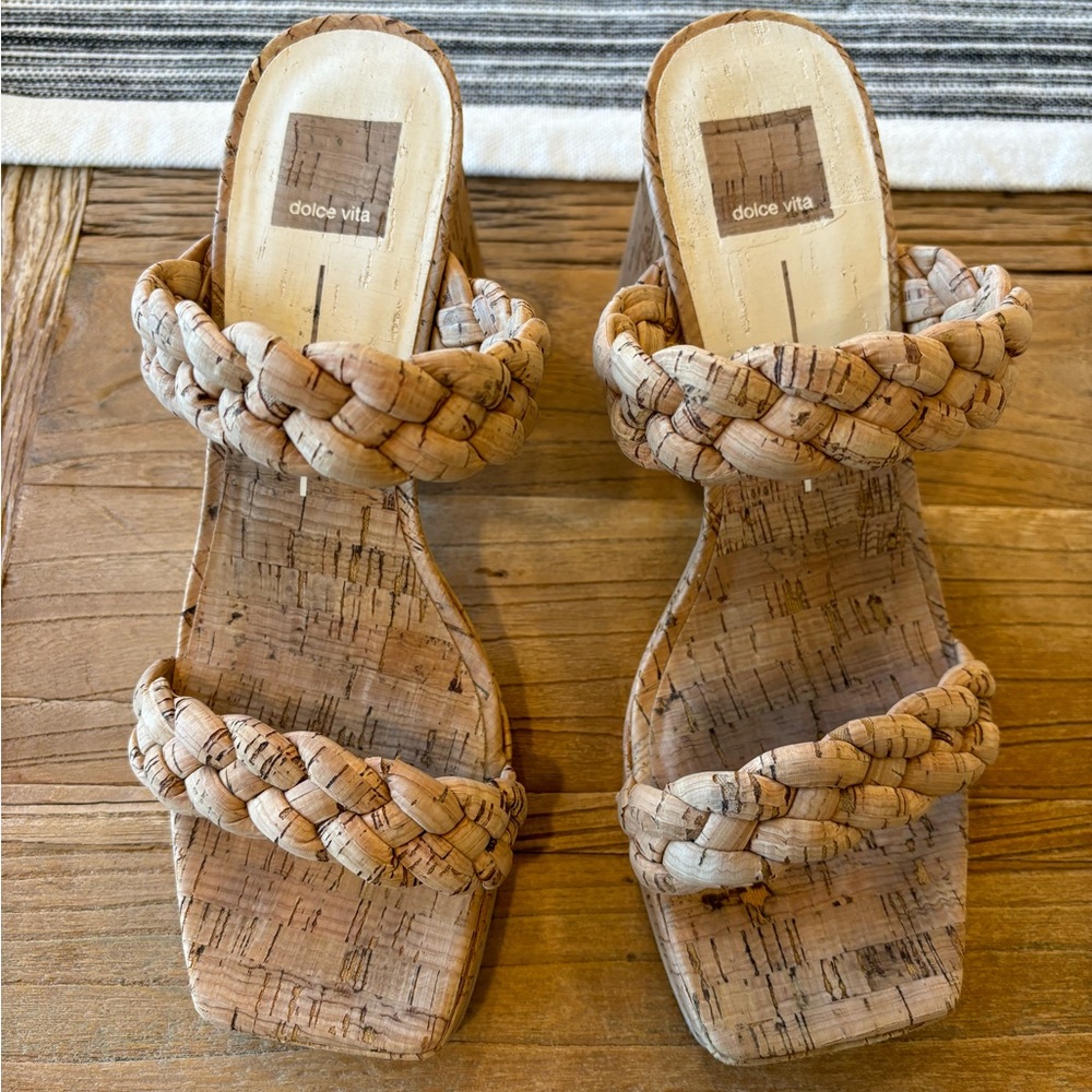 Dolce Vita Ashby Sandals